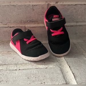 Kids Nike Size 8C